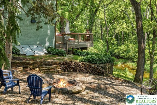 9 Blueberry Lane, Bedminster Twp, PA 18944