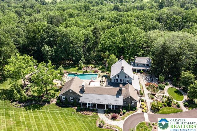 9 Blueberry Lane, Bedminster Twp, PA 18944