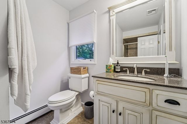 7 Colona Rd, Wayne Twp., NJ 07470