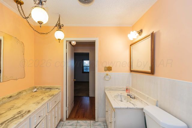 1221 E STUDEBAKER Avenue, Amarillo, TX 79108