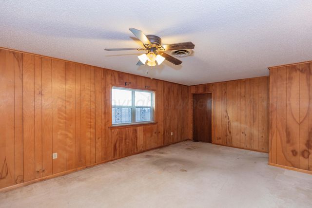 1221 E STUDEBAKER Avenue, Amarillo, TX 79108