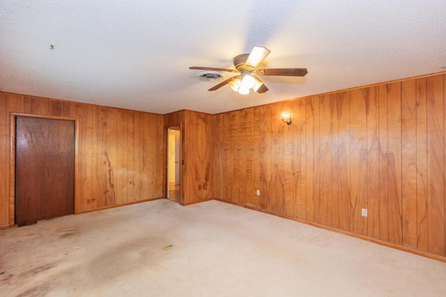 1221 E STUDEBAKER Avenue, Amarillo, TX 79108