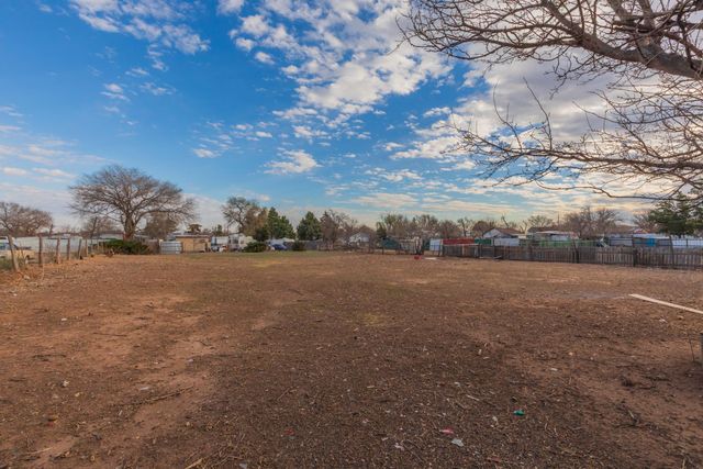 1221 E STUDEBAKER Avenue, Amarillo, TX 79108