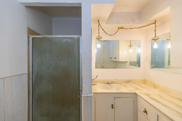 1221 E STUDEBAKER Avenue, Amarillo, TX 79108