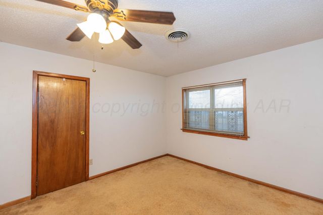 1221 E STUDEBAKER Avenue, Amarillo, TX 79108