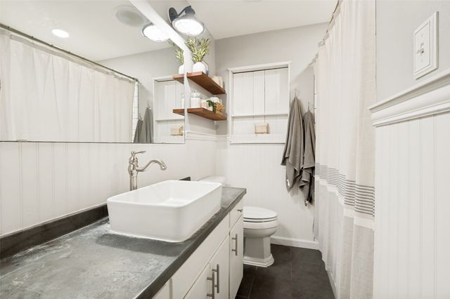 274 Yowell Hill Road, Whitewright, TX 75491