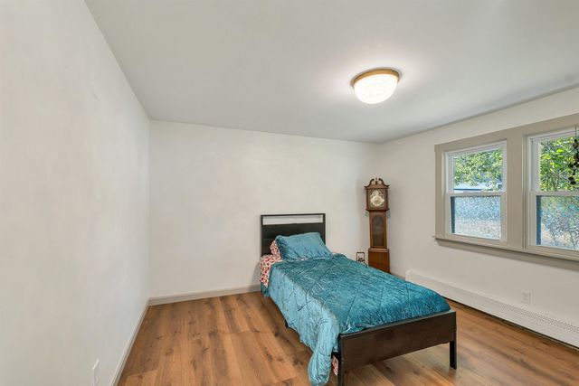 28 Mount Vernon Street, Farmington, NH 03835