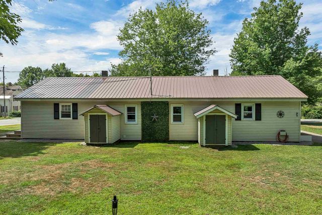 28 Mount Vernon Street, Farmington, NH 03835