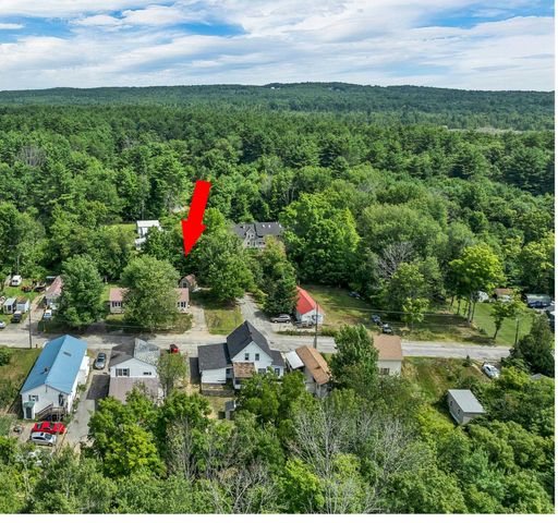 28 Mount Vernon Street, Farmington, NH 03835