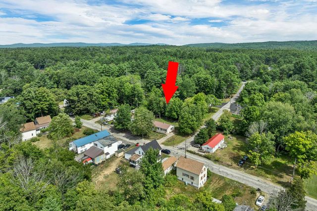 28 Mount Vernon Street, Farmington, NH 03835