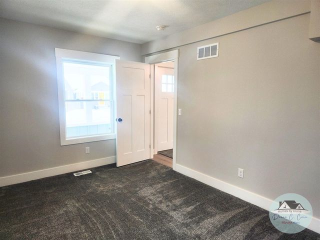 1698 Wood Street, Muskegon, MI 49442