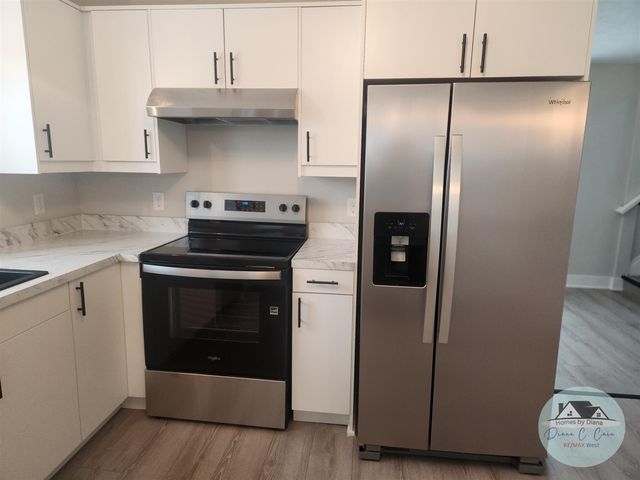 1698 Wood Street, Muskegon, MI 49442