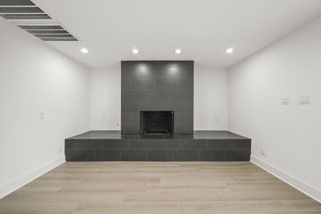 6010 Rutherglenn Drive, Houston, TX 77096