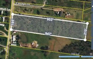 1072 Disneyland Rd, Sparta, TN 38583