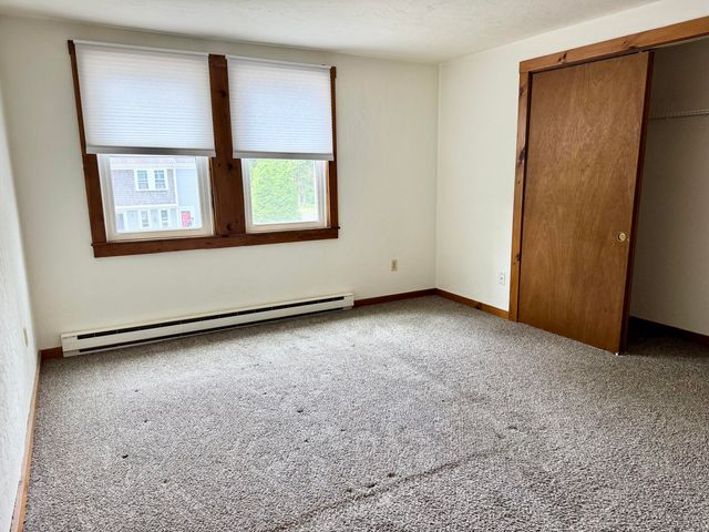 300 Falmouth Road APT 7D, Mashpee, MA 02649