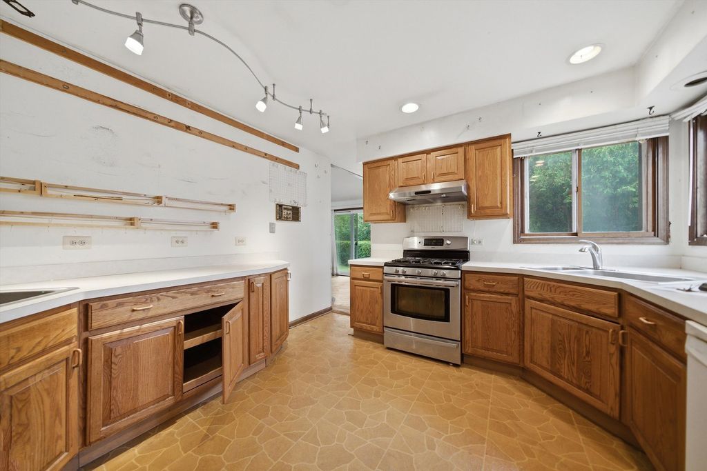 2924 Acorn Lane, Northbrook, IL 60062 — photo 5
