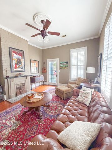 610 State Street, Natchez, MS 39120