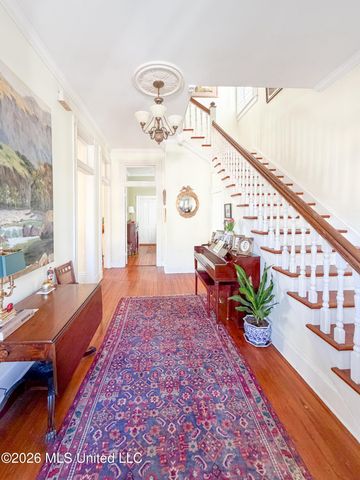 610 State Street, Natchez, MS 39120