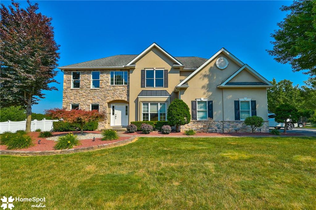 2115 Terry Road, Moore Twp, PA 18064