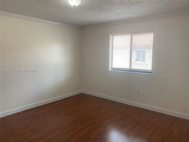 7279 W 24th Avenue 246, Hialeah, FL 33016
