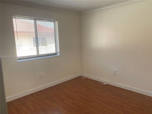 7279 W 24th Avenue 246, Hialeah, FL 33016