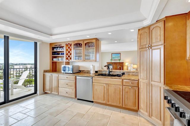 400 Beach Road 804, Tequesta, FL 33469