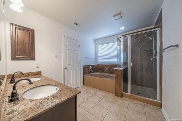 2527 Villa Borghese, San Antonio, TX 78259