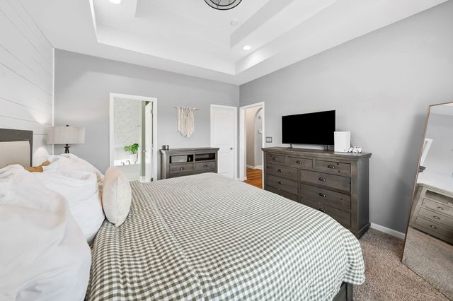 2204 Killington Dr, Clarksville, TN 37040