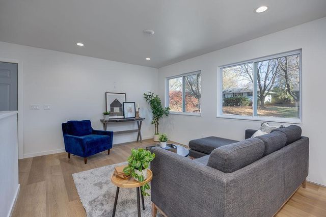 1214 Bay Ridge Road, Madison, WI 53716