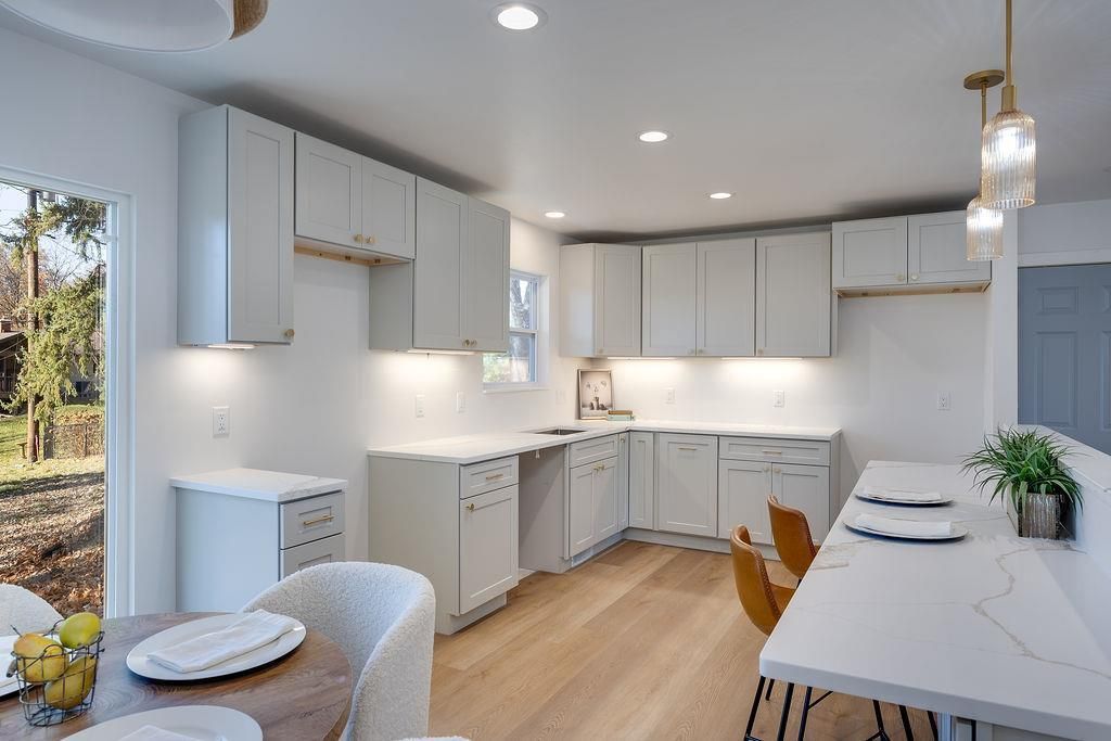 1214 Bay Ridge Road, Madison, WI 53716