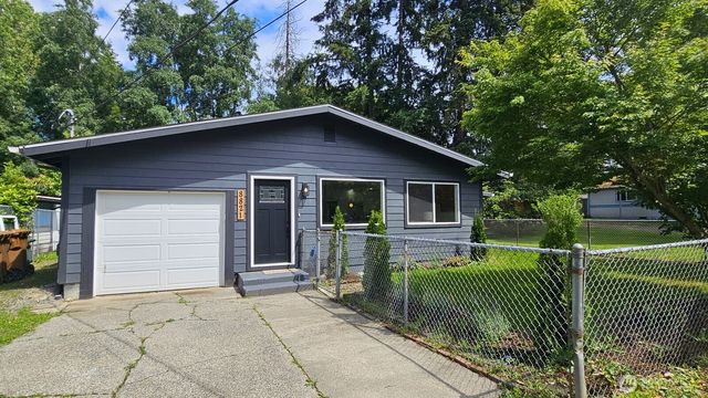8821 S D Street, Tacoma, WA 98444