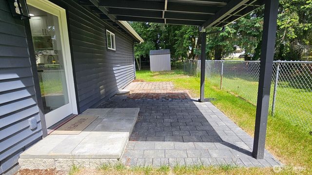8821 S D Street, Tacoma, WA 98444
