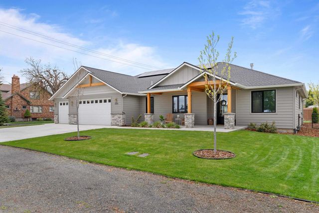 8305 E Maringo Dr, Spokane, WA 99212 property photo