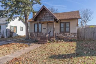 1425 S 14th Street, Chickasha, OK 73018