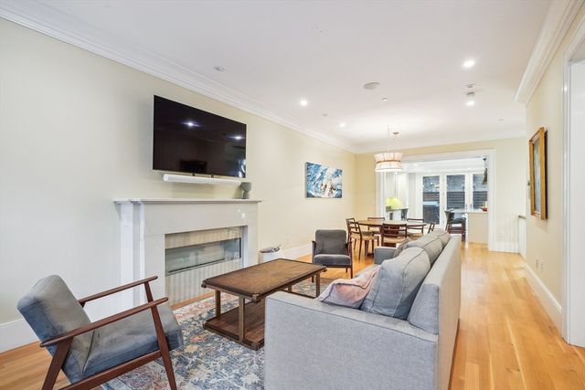 196 West Springfield St 1, Boston, MA 02118