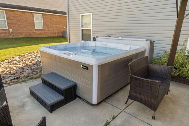 28 Southfork SW Drive, Rome, GA 30165