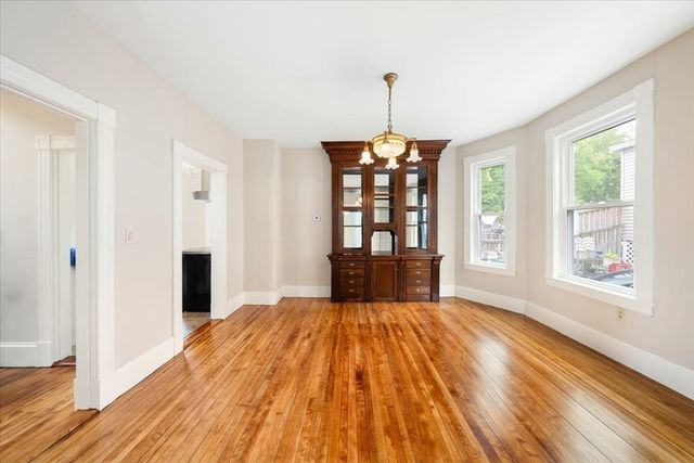 261 Third St, Lowell, MA 01850