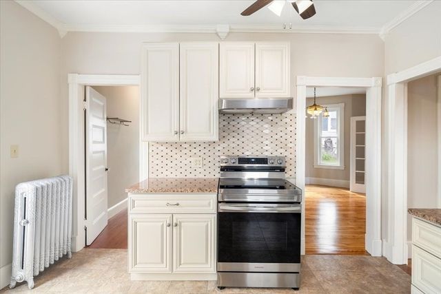261 Third St, Lowell, MA 01850