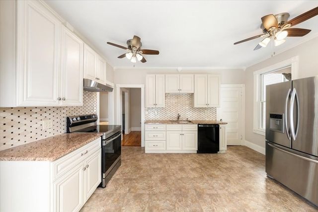 261 Third St, Lowell, MA 01850