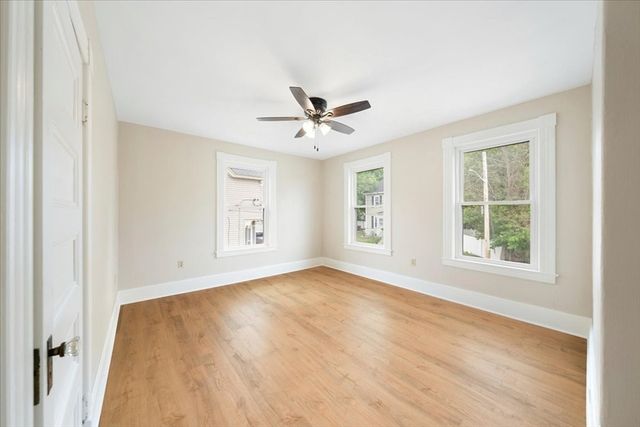 261 Third St, Lowell, MA 01850