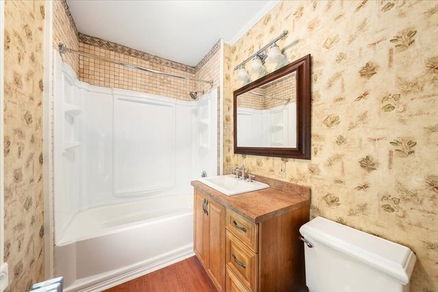 261 Third St, Lowell, MA 01850