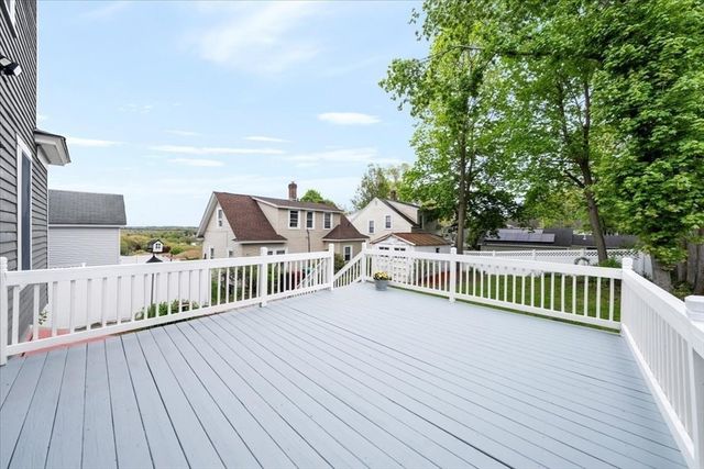 261 Third St, Lowell, MA 01850