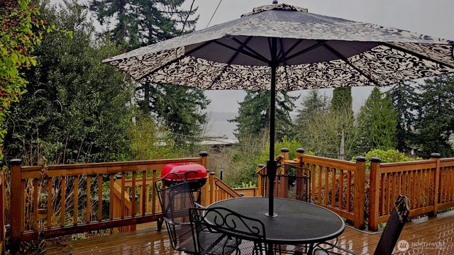 6234 NE 182nd Street, Kenmore, WA 98028