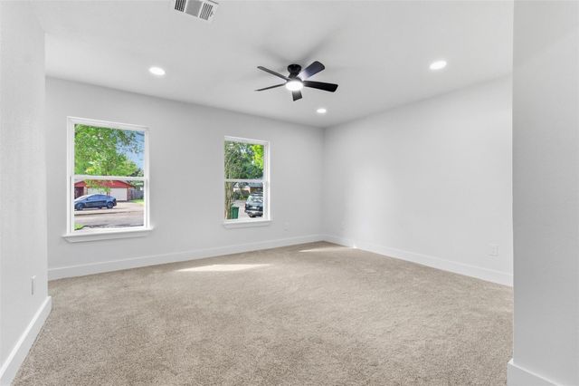 7502 Woodsman Trail, Houston, TX 77040