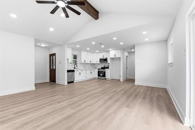 7502 Woodsman Trail, Houston, TX 77040