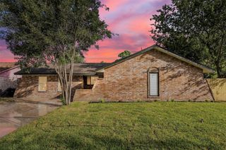 7502 Woodsman Trail, Houston, TX 77040