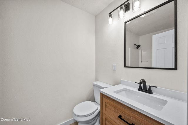 1625 E Tall Timber Loop, Post Falls, ID 83854