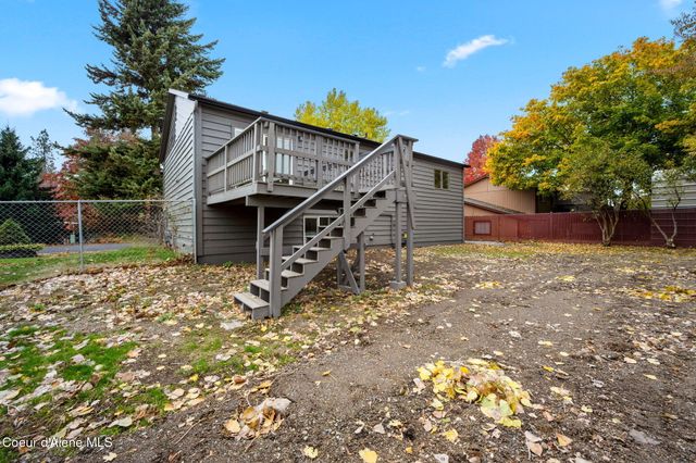 1625 E Tall Timber Loop, Post Falls, ID 83854