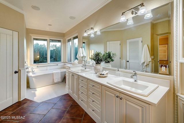 3613 E Placita Lindura, Tucson, AZ 85718