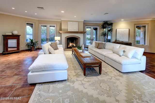 3613 E Placita Lindura, Tucson, AZ 85718